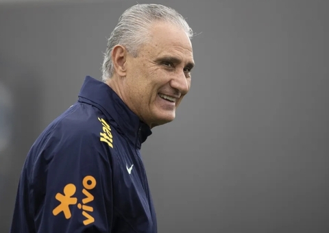 Botafogo abre conversas com Tite e terá reunião com técnico italiano