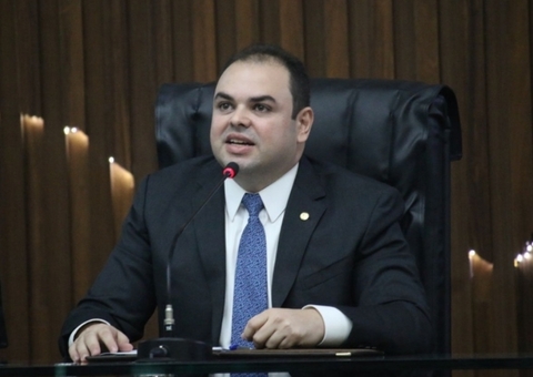 Leis criadas por Roberto Cidade incentivam turismo e garantem renda no Amazonas