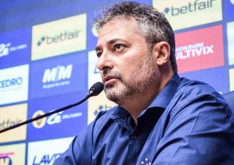 A caminho do Santos, Alexandre Mattos se despede do Cruzeiro