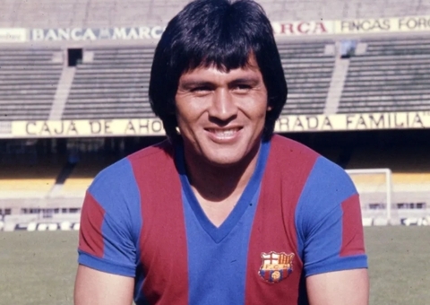 Ídolo do Barcelona morre aos 75 anos