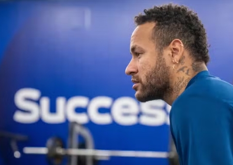 Al-Hilal vive dilema com limite de estrangeiros para inscrever Neymar