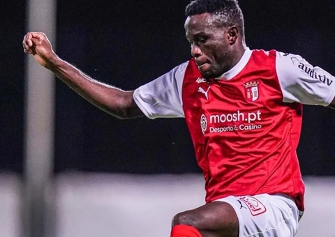 Vasco abre negociações para contratar atacante português Bruma, do Braga