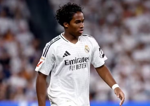 Endrick deixa de ser utilizado no Real e jornal chama jogador de 'Invisível'
