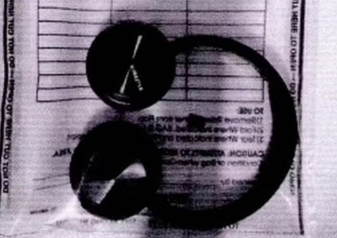 Militar preso nega saber de contrabando de itens pela irmã em caixa de panetone