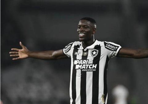 Eleito Rei da América, Luiz Henrique não seguirá no Botafogo em 2025