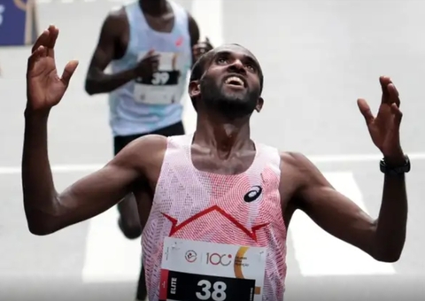 Muse Gizachew, da Etiópia, vence a 100ª edição da São Silvestre