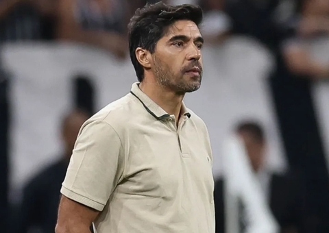 Abel é sincero sobre fase dos jogadores do Palmeiras e revela abalo mental