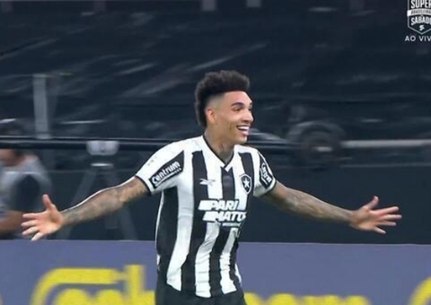 Botafogo vence Fortaleza e reassume a liderança do Brasileirão