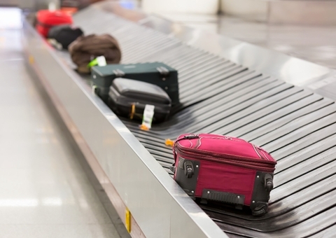 Gol é condenada por extravio de mala e deverá indenizar passageira em R$ 5 mil 