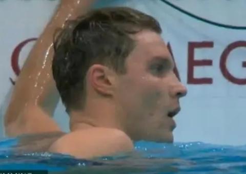 Finke quebra recorde mundial de 12 anos e conquista bicampeonato olímpico