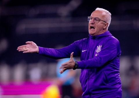 Dorival acredita em evolução do Corinthians e não se desespera por reforços