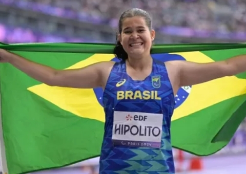 Verônica Hipólito é bronze nos 100m T36 no atletismo paralímpico