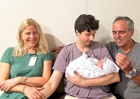 Nasce Maya, a primeira neta de Paula Toller