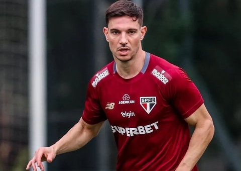 Em busca da liderança, Flamengo visita São Paulo na Vila Belmiro