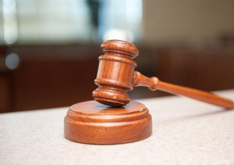 Servidor pode continuar recebendo quinquênios, mas sem parcelas retroativas, julga TRF1