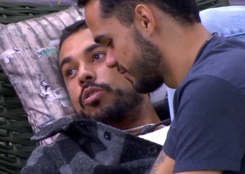 Renata e Maike trocam provocações sobre futuro romance após BBB 25