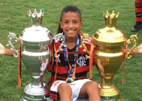 Joia de 11 anos agenciada por empresária de Haaland troca Fla por Palmeiras