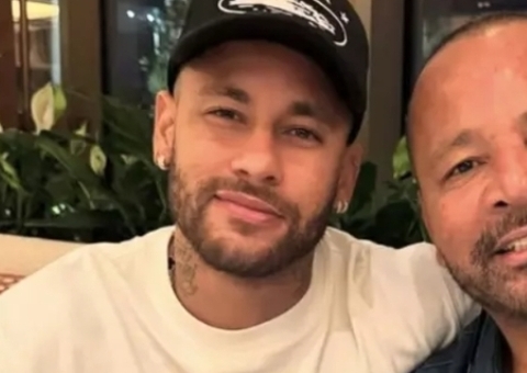 "Princesinhas do papai": Neymar posta fotos raras com filhas Mavie e Helena