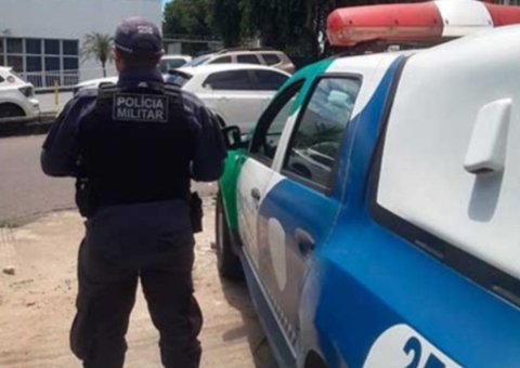 Homem é preso em flagrante por agredir esposa e danificar móveis em Lábrea