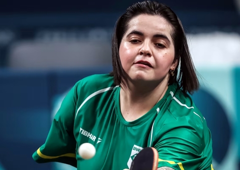 Bruna Alexandre faz história mas Brasil é eliminado no tênis de mesa
