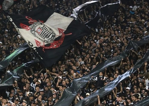 Corinthians divulga novos benefícios de patrocinador para sócios-torcedores