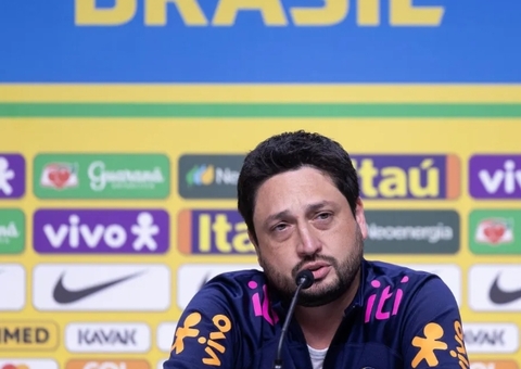 Arthur Elias convoca seleção feminina para treinos; veja