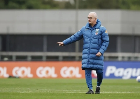 Dorival admite que seleção se perdeu e teve pior momento sob seu comando