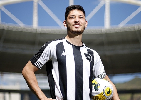 Time do Paulistão anuncia a contratação de volante do Botafogo