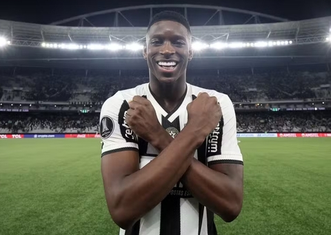 Luiz Henrique, do Botafogo, é apontado como jogador mais valioso do Brasil