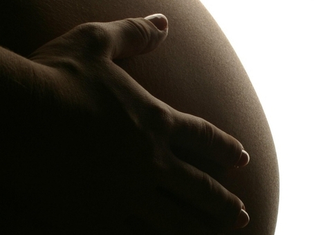 Trabalhadora rural deve ter assegurado o direito a salário maternidade, define juíza no Amazonas