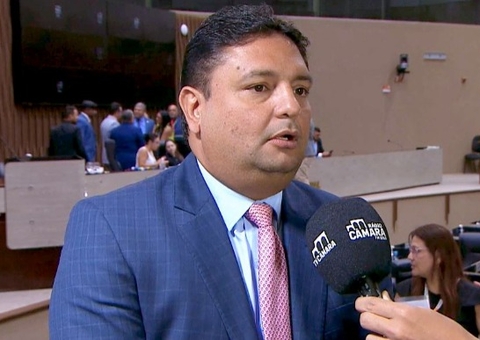 Caio André diz que início da CPI da Semcom depende dos líderes partidários da CMM