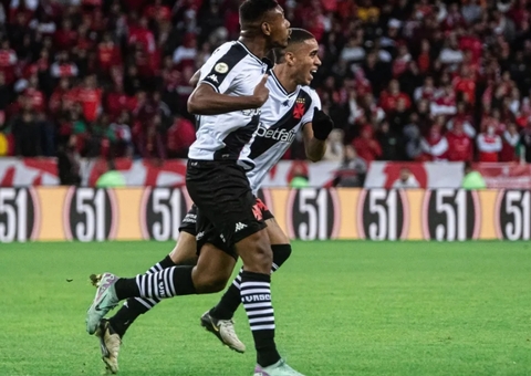 Vasco vence o Internacional na volta ao Beira-Rio e se afasta do Z4