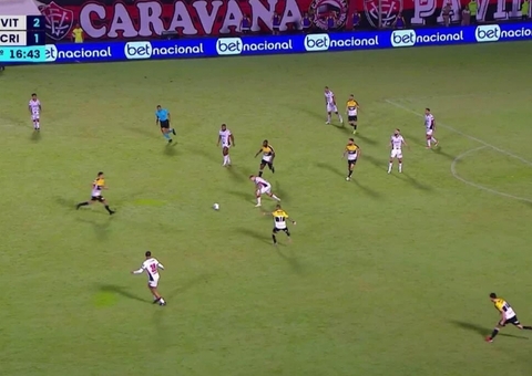 Vitória bate o Criciúma no Barradão e abre distância do Z-4