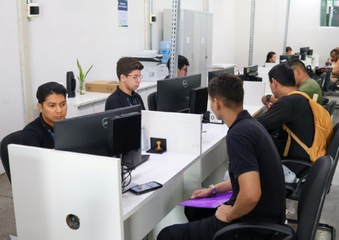 Mercado de trabalho: Sine Amazonas divulga 181 vagas para segunda-feira