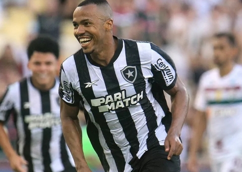 Vasco tentará última cartada por Marlon Freitas