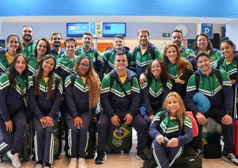 Delegação da ginástica brasileira embarca para Paris 2024