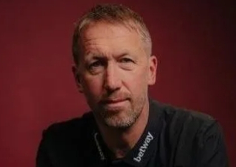West Ham anuncia a contratação de técnico ex-Chelsea