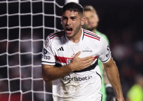 Bahia anuncia a contratação de meia do São Paulo