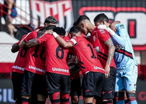 Presidente do Atlético-GO surpreende e admite rebaixamento