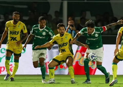 Palmeiras perde do Mirassol e vê Flamengo encostar na ponta do Brasileiro