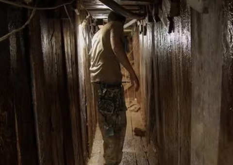 Garimpeiros cavam túnel e fogem de fiscalizações no Amazonas