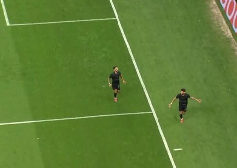 Corinthians supera pressão, bate o Santos e volta à final do Paulista após 5 anos