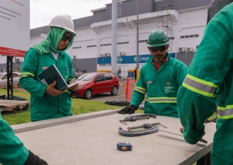 Estádio Carlos Zamith entra na reta final de modernização; veja o que muda