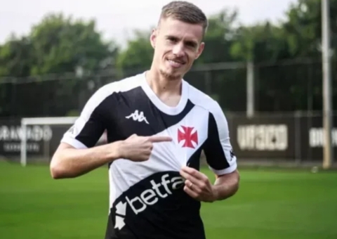Meia suíço é anunciado pelo Vasco e cita Romário e Roberto Dinamite