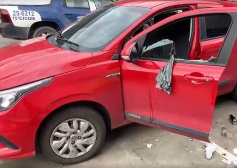 Criminosos tentam fazer gerente de posto refém durante assalto em Manaus