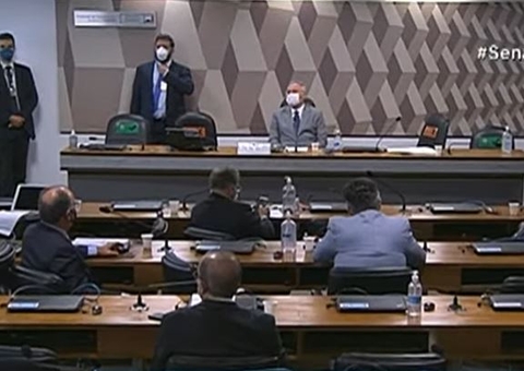 Senadores iniciam votação para presidência da CPI da Covid