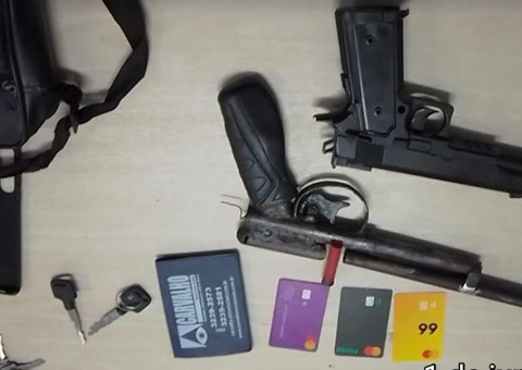 Grupo é preso com armas falsas após assaltar comércio em Manaus