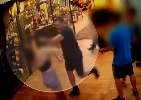 PM agride jovem com soco no rosto dentro de academia, veja vídeo