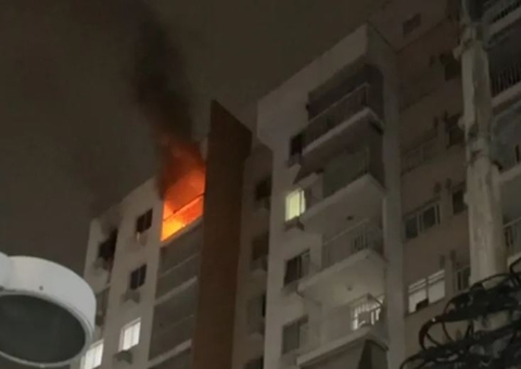 Personal trainer morre em incêndio após salvar esposa e filha de 6 anos