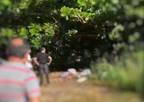 Com facada no pescoço e pés amarrados, homem é achado morto em Manaus